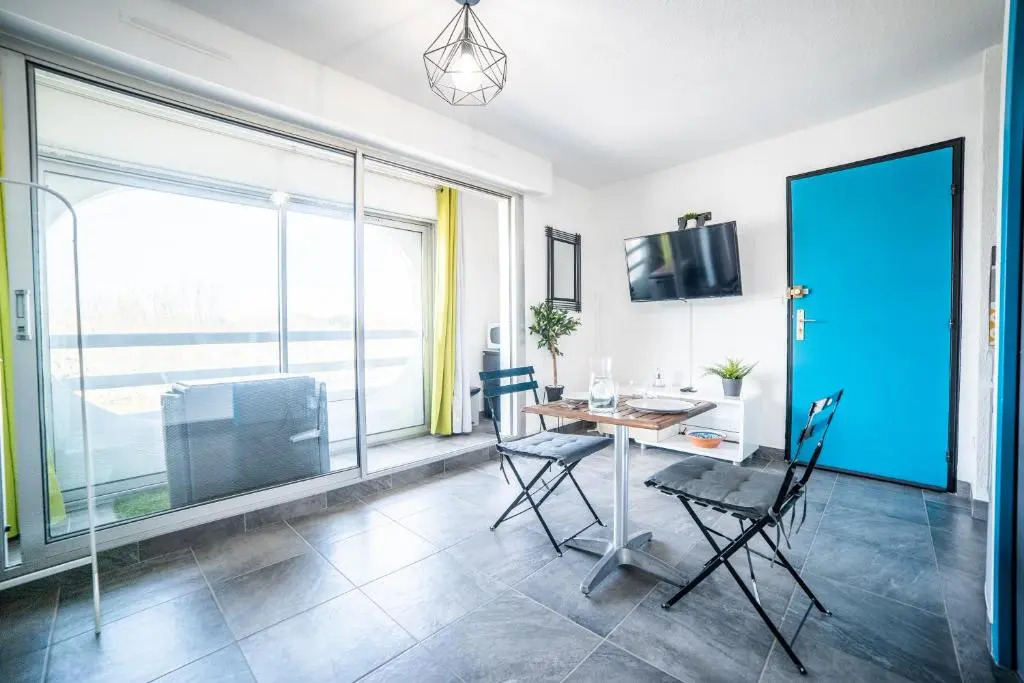 LENA STUDIO1-50M PLAGE-PORT-CENTRE VILLE-WIFI- La Grande Motte