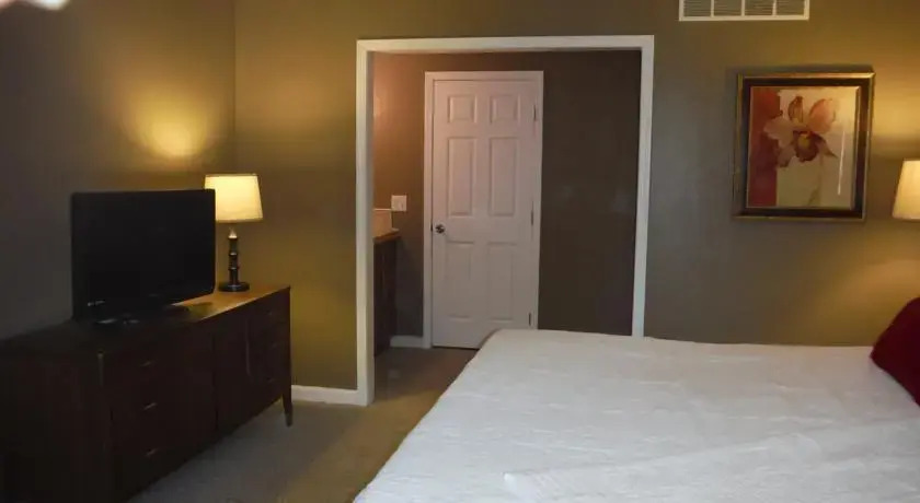 Rentalago Toledo Executive Home
