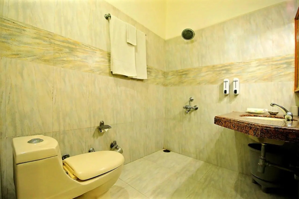 Hotel Chandrawati Palace