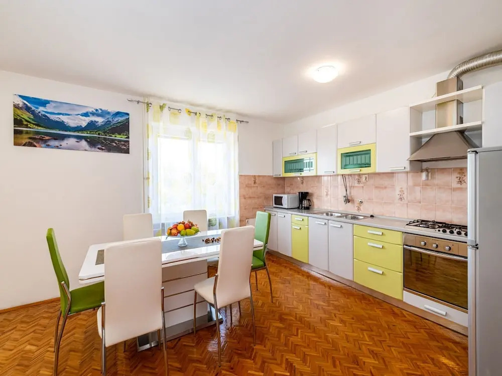Holiday Home Villa Vesna Lux