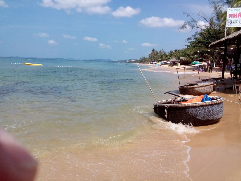 Free Beach Resort