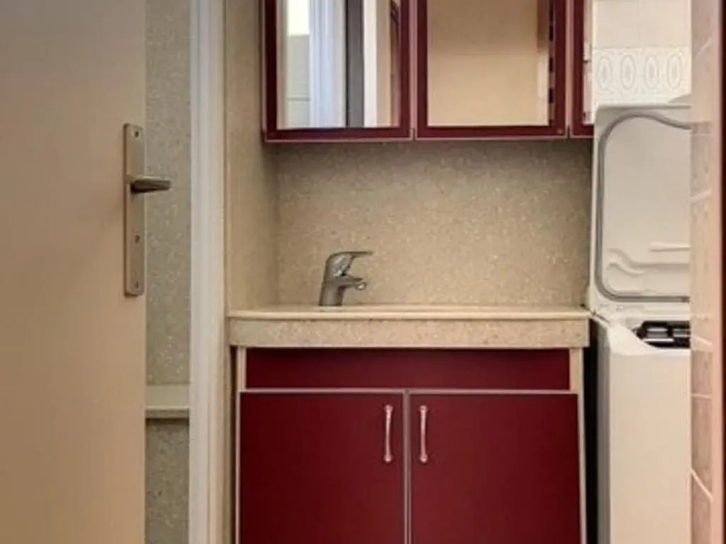 Appartement Balaruc-les-Bains, 1 pièce, 2 personnes - FR-1-503-95