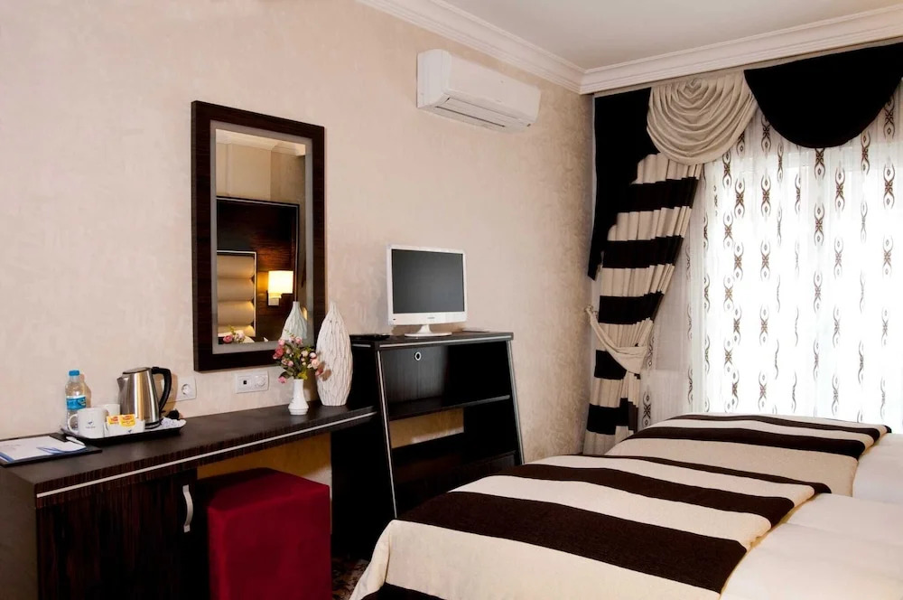 Turist Hotel