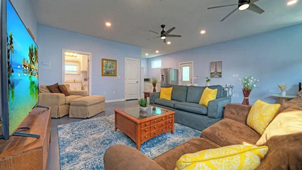 Beachview 54 Apartment by Avantstay Steps to Beach + 2 Community Pools