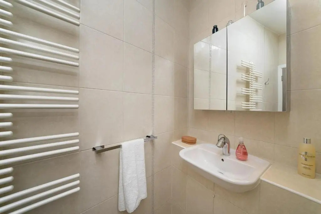 BIG & LUXURY 3 BEDR, 4 BEDS, 2,5 BATH, COVENT GARDEN, BEST Location