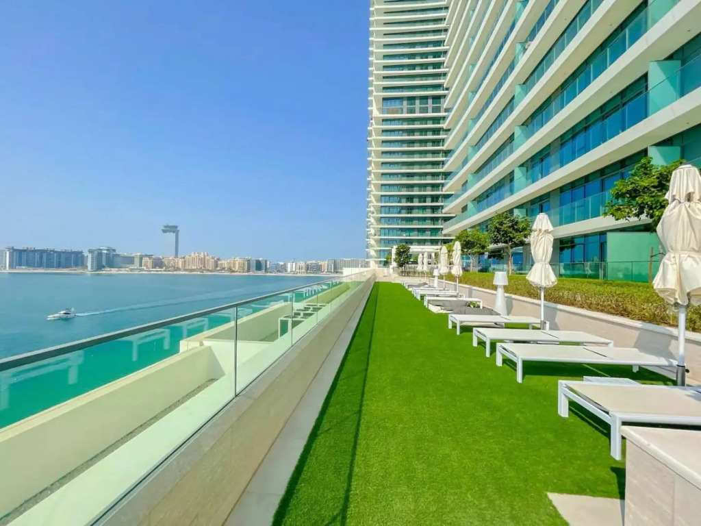 Dubai Harbour- Beach Vista 1 603