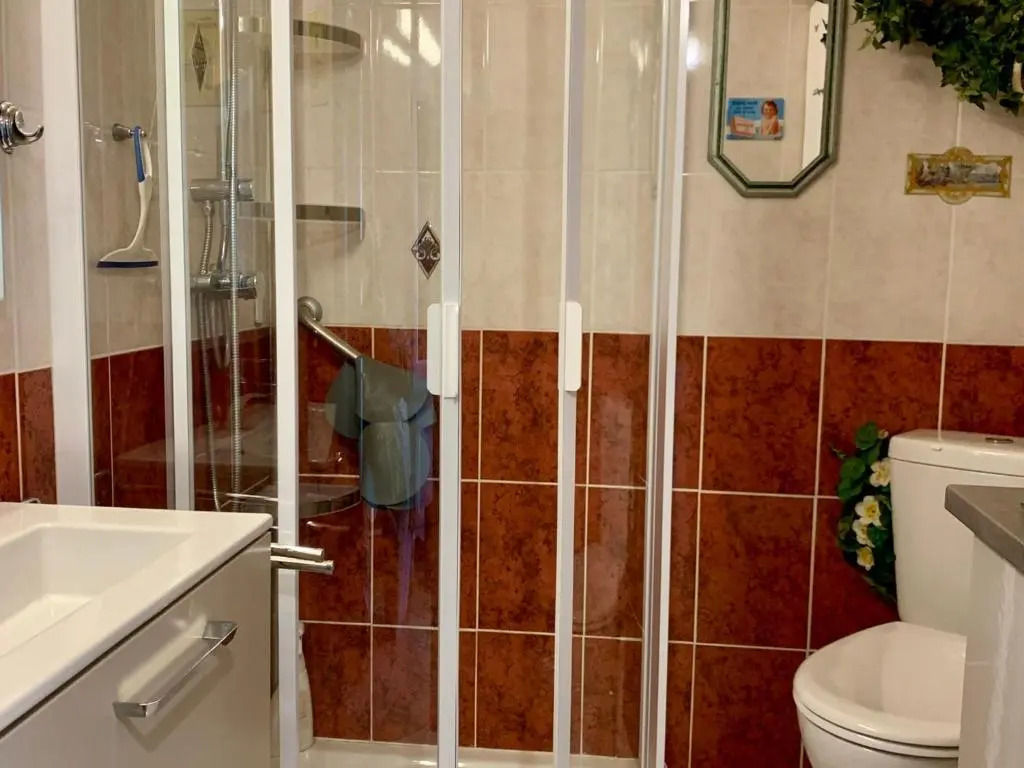 Appartement Balaruc-les-Bains, 1 pièce, 4 personnes - FR-1-503-74