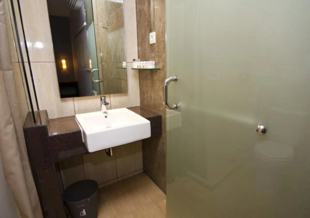 Plan B Hotel