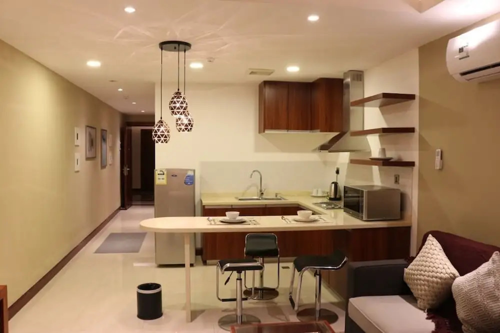Goldish Hotel