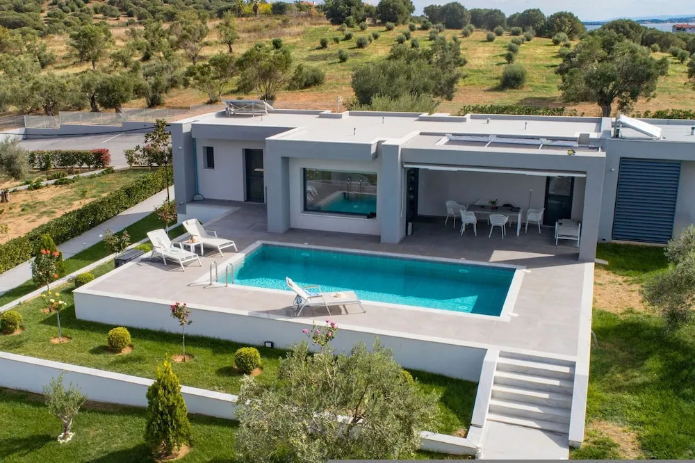 Sunset Villa