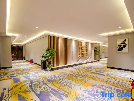 Shi Dai Qing She Hotel
