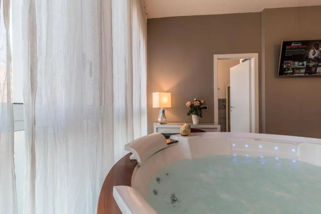 4 Star Suite SPA - Self Check-In