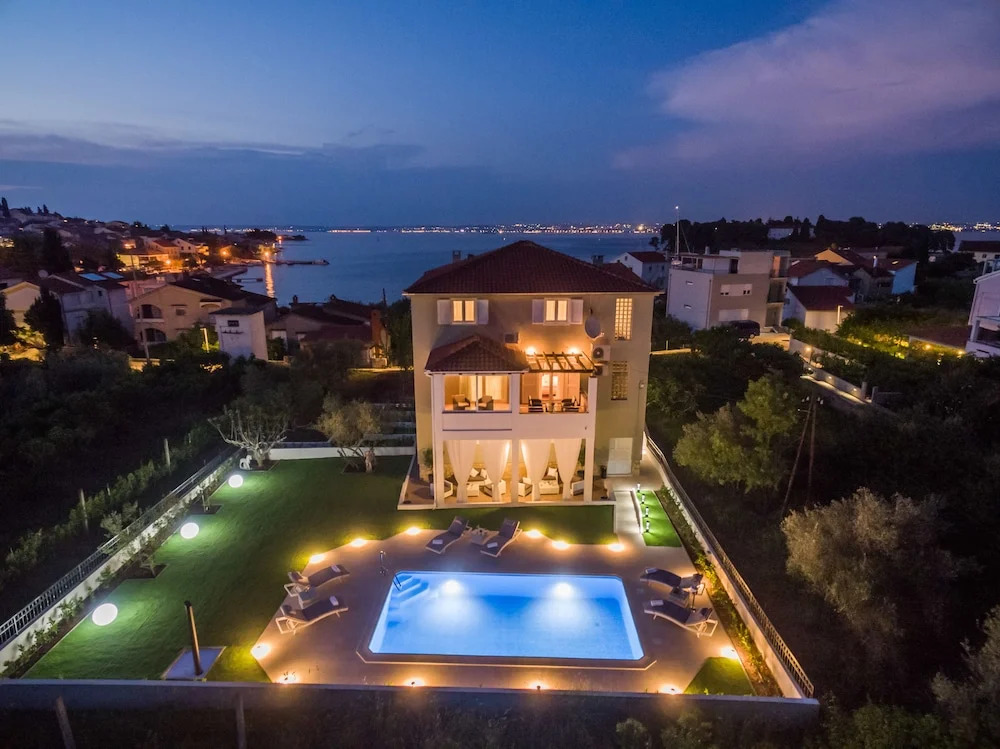 Apartments Very Good Life