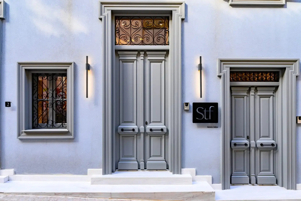 STF Luxury Suites