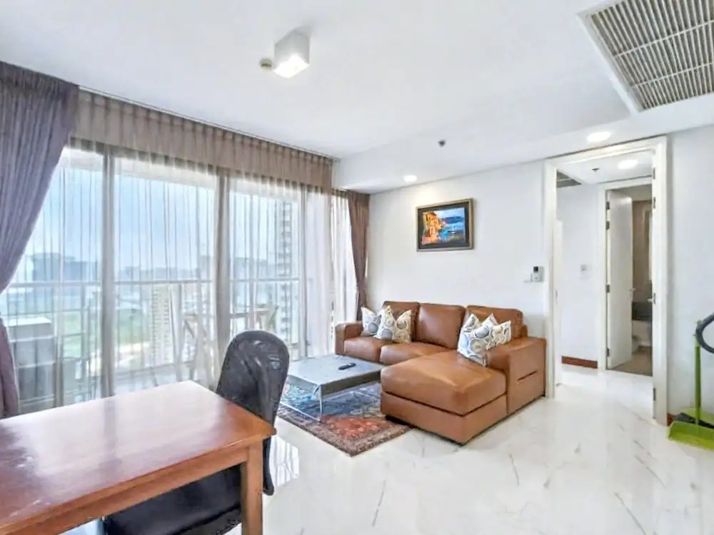 Luxury Large One Bedroom Seaview Serviced Apartment at Wongamat, Pattaya