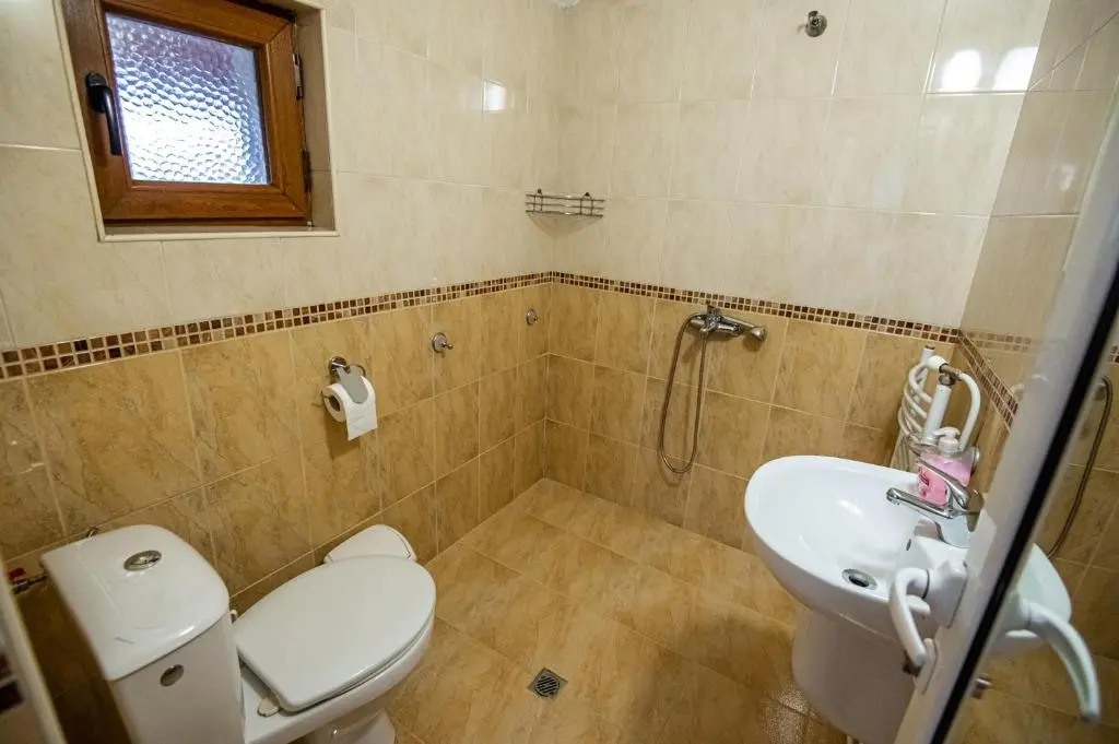 Guest House 7