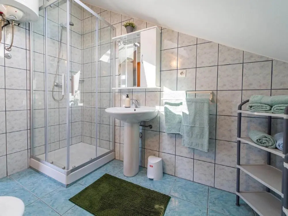 Comfortable Apartment With Balcony in a Quiet Area, Near the Beach