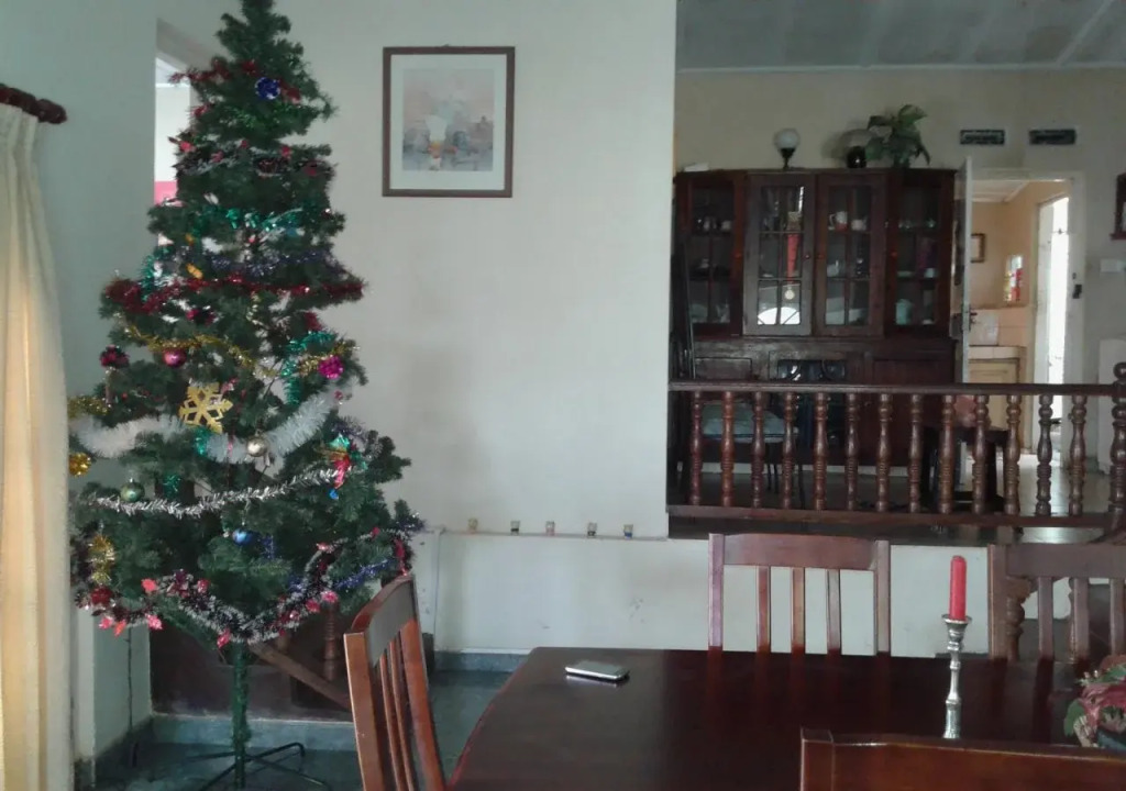 Kandy Hill Breeze ( Home Stay)