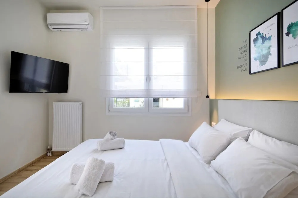 Eos Residence