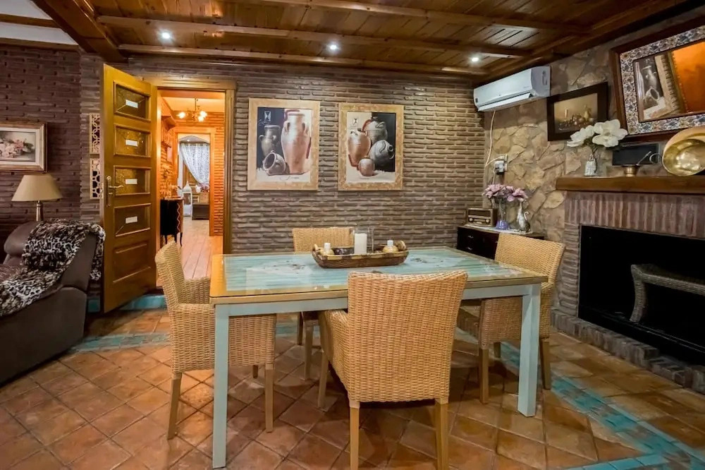 Villa with 2 Bedrooms in Padul, with Wonderful Mountain View, Private Pool, Furnished Terrace - 40 Km From the Slopes