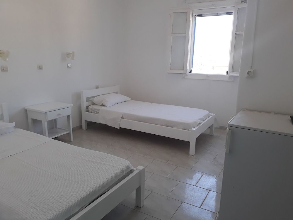 Aliki Panorama Rooms -breakfast included