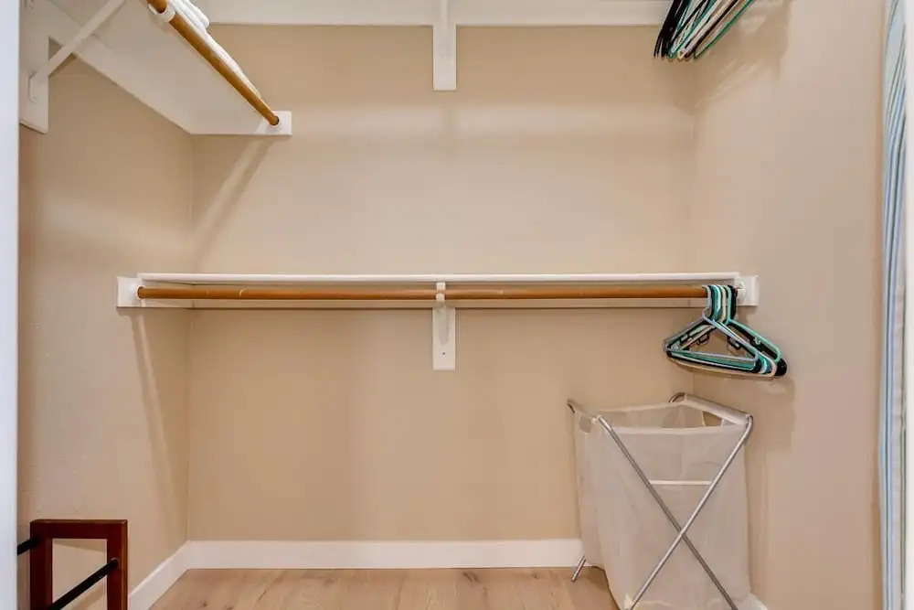 Miller Road 207a 2 Bedroom Townhouse