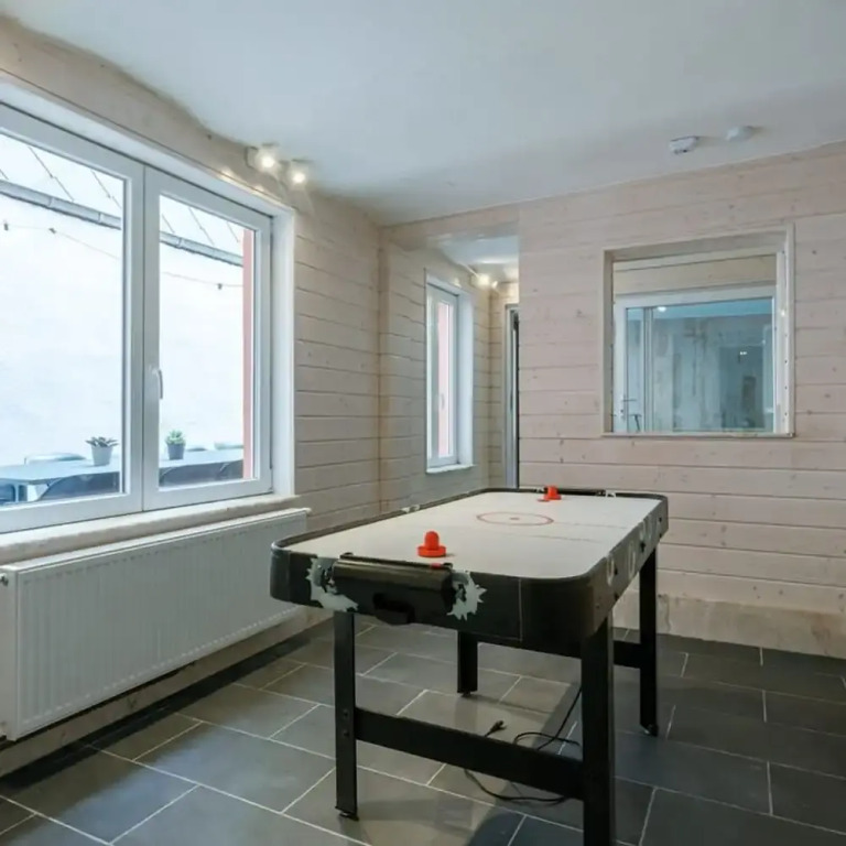 Casiola - Beautiful and spacious vacation home with parking