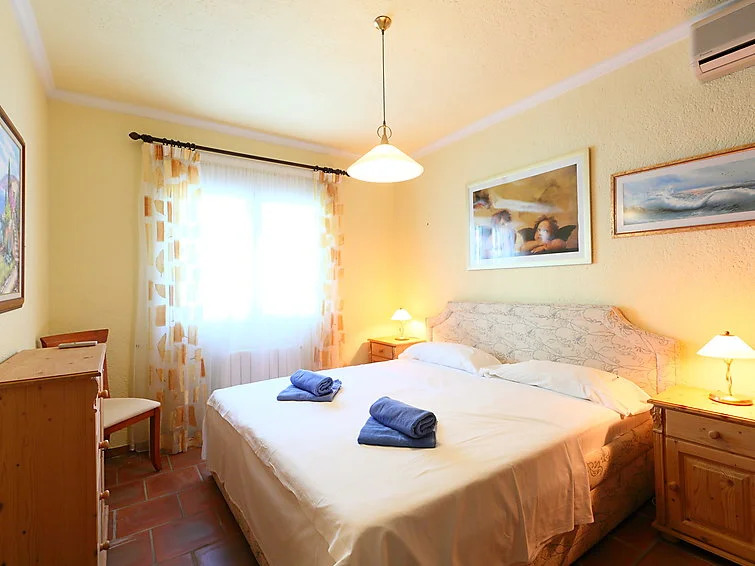 Holiday Home Sara by Interhome