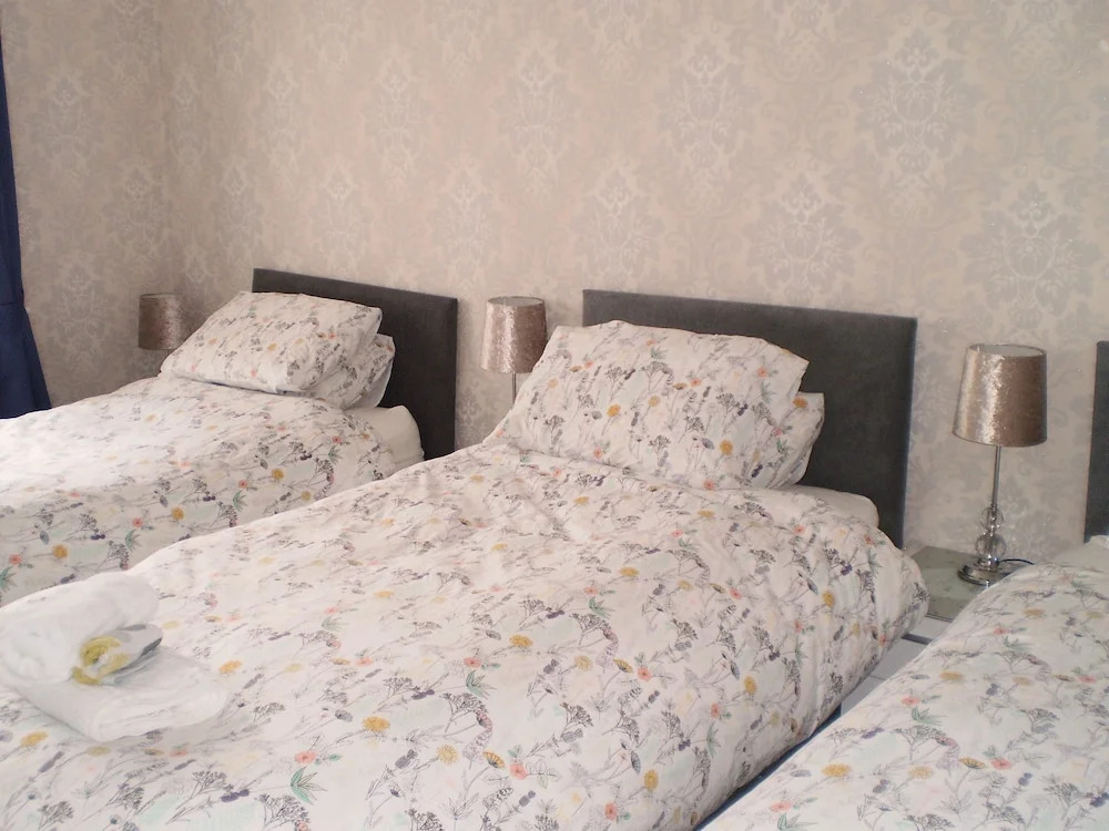 Sportsmans Lodge Bed and Breakfast