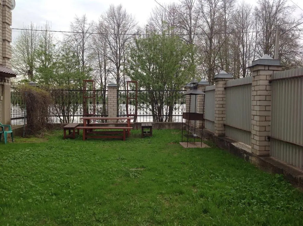 Guest House on Volga