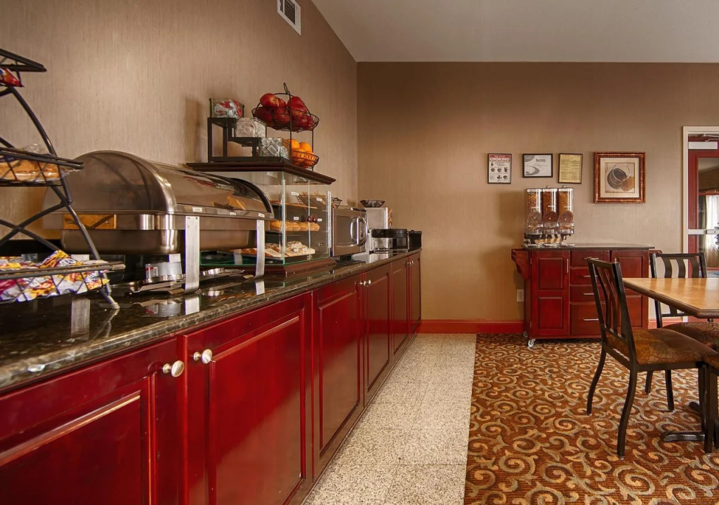Country Inn & Suites by Radisson, Canton, GA