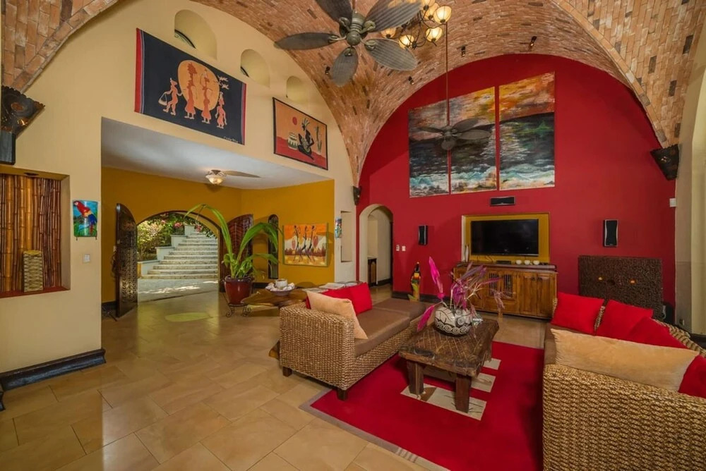Villa Bougainvillea - Playa Flamingo - 3 Bedroom