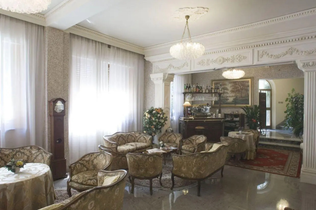 Hotel Patria