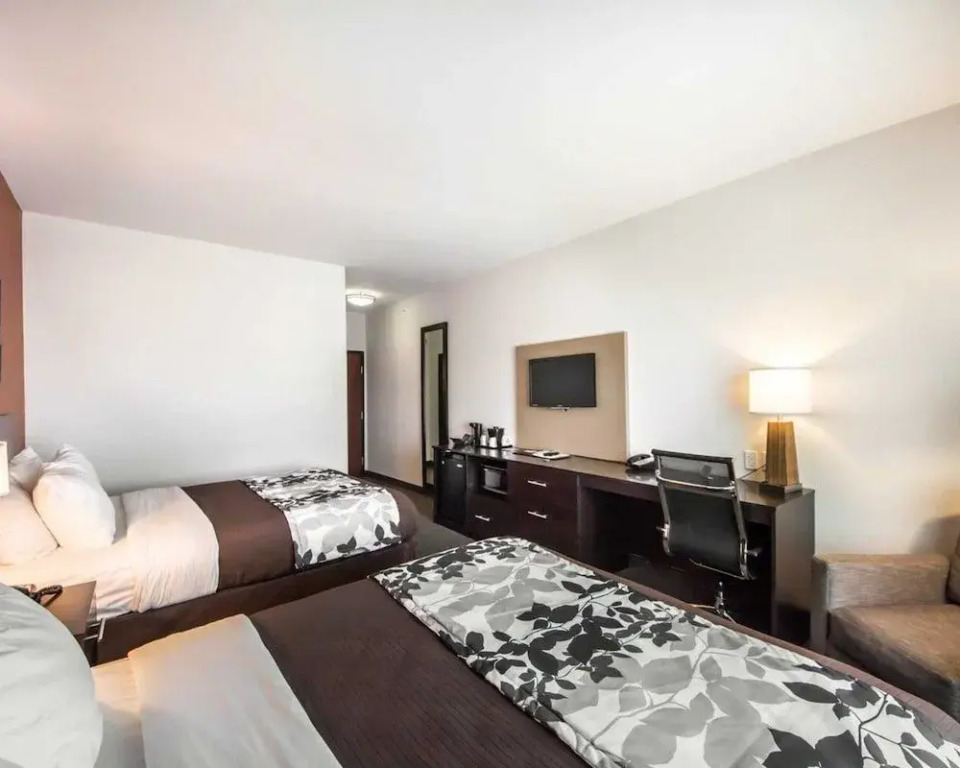 Sleep Inn & Suites Hennessey