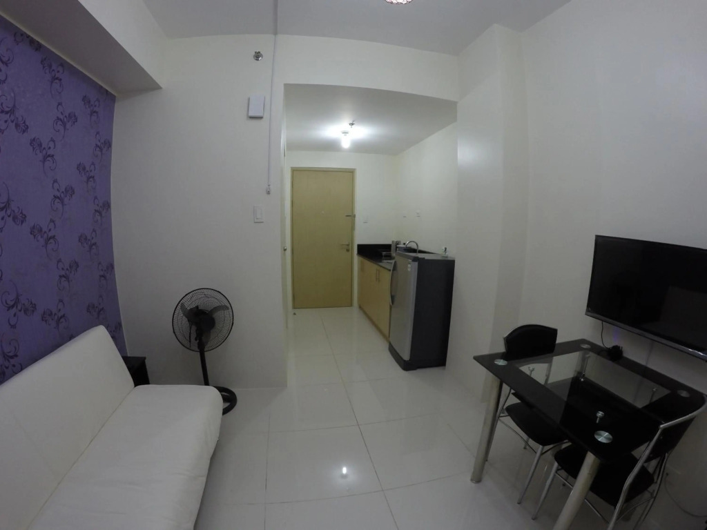 Wind Residence Condo - Tagaytay by jaderooms