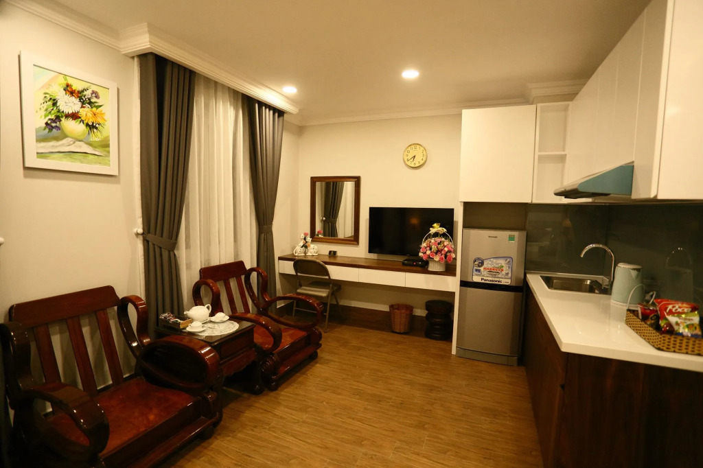 Diamond Queen Hotel