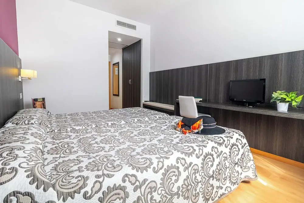 Hotel Abades Via Norte
