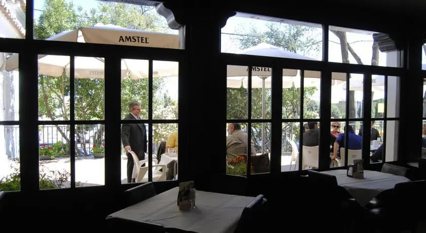 El Artillero Hotel