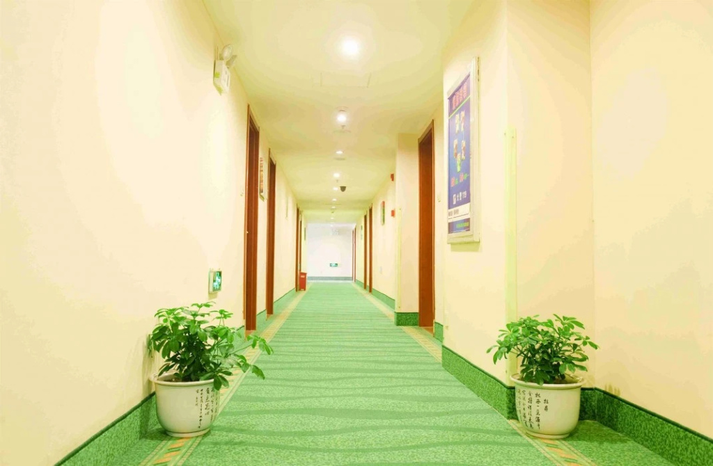 GreenTree Inn Changzhou Jinghu High-speed Rail North Station Global Dinosaur City Hotel