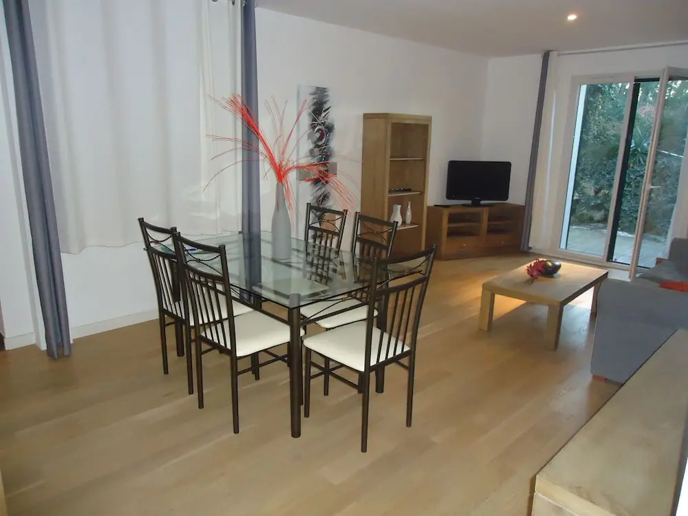 Apartment Next to Europe's Highest Dune, in Pilat