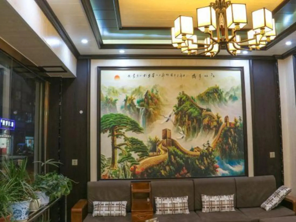 Zhaotong Jungui Hotel