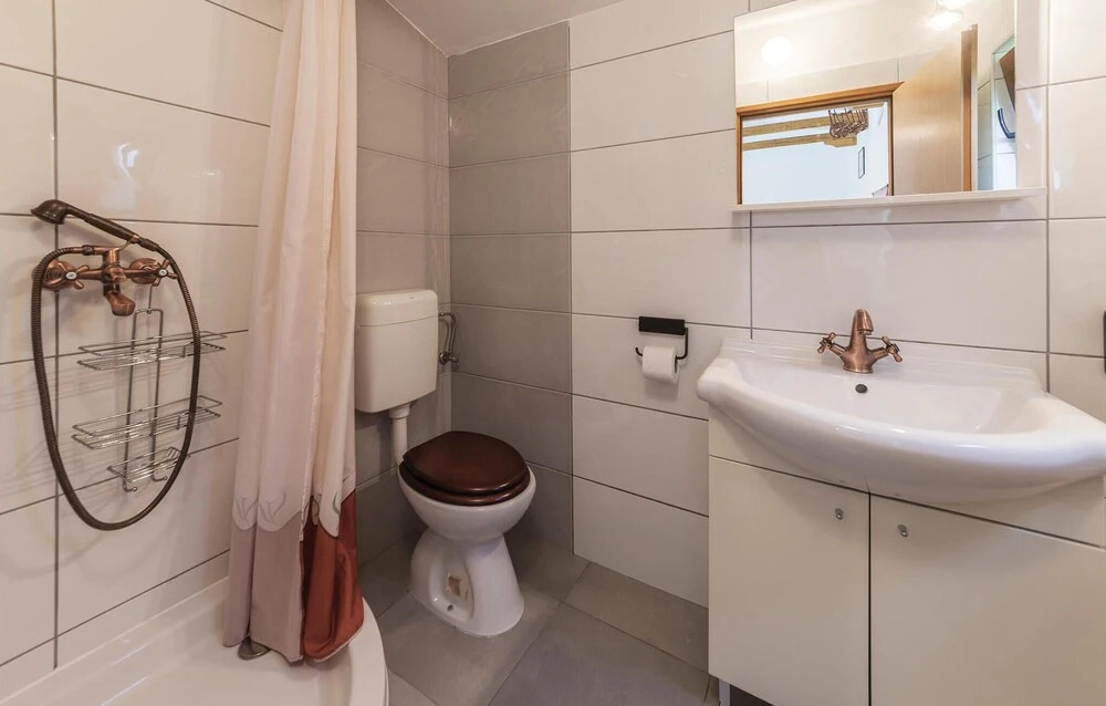 Beautiful Home in Pula With Wifi and 3 Bedrooms