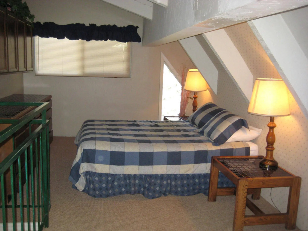 Mammoth View Villas 30