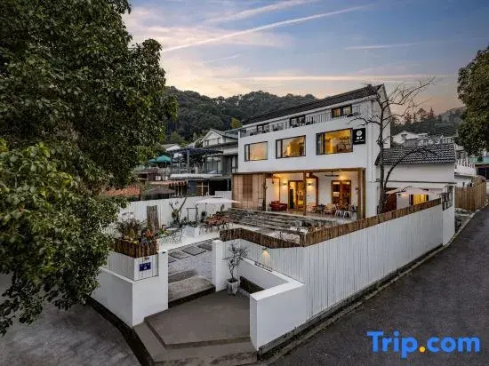 Hangzhou Xilu Homestay (SongCheng Xihu Scenic Area)