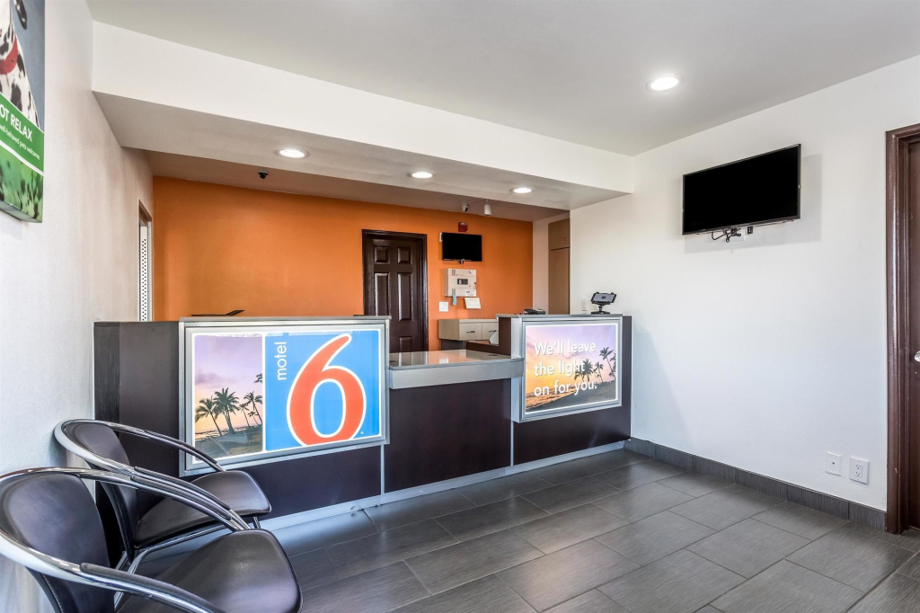 Motel 6-Needles, CA