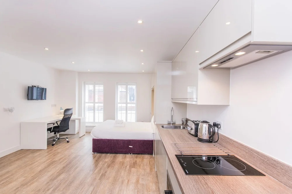 Town or Country-Canute Studio