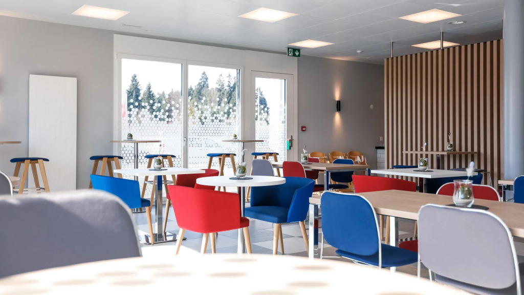 Holiday Inn Express Luzern-Neuenkirch by IHG