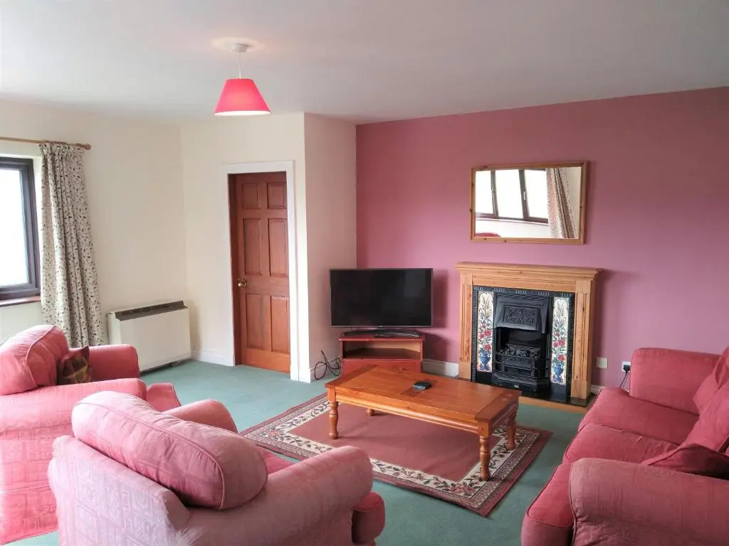 Tyddyn Crwn Country-House Apartments