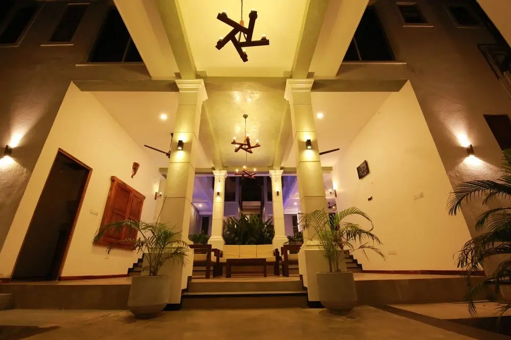 Hikka Boutique