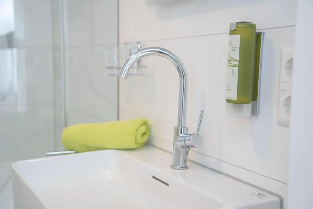 City Apartments FN L 6 KLIMATISIERT mit Balkon - Deluxe Doppelzimmer
